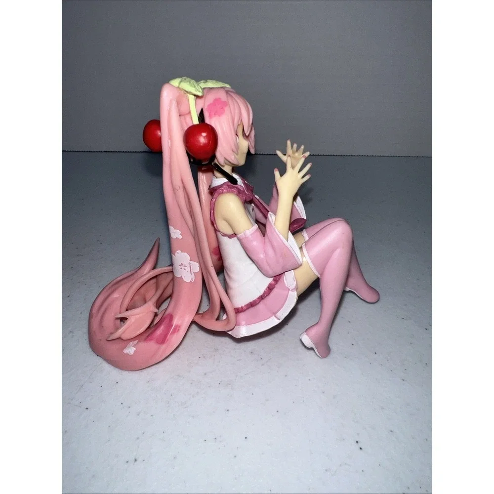 Furyu hatsune sakura